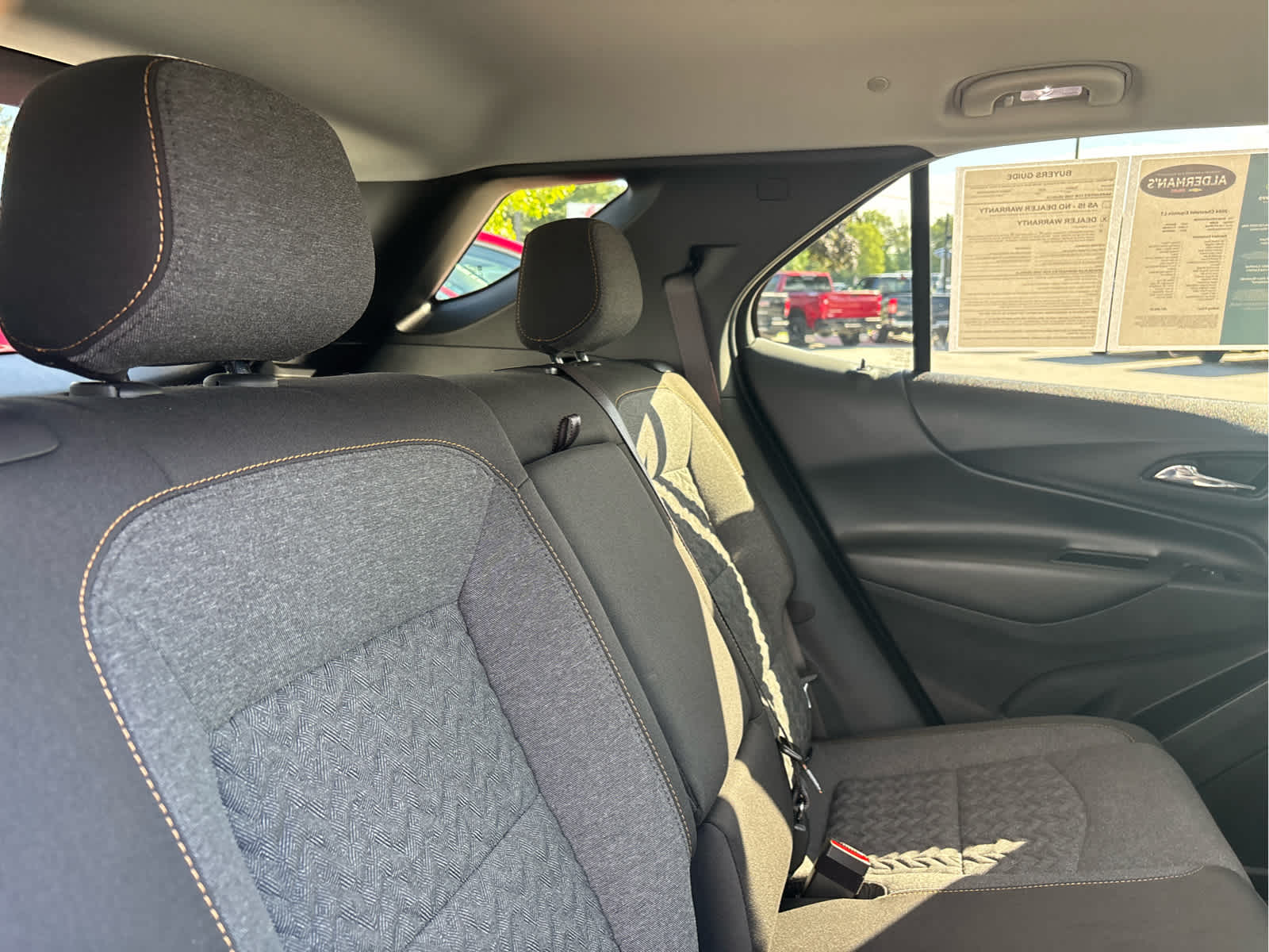 2024 Chevrolet Equinox LT - Photo 24
