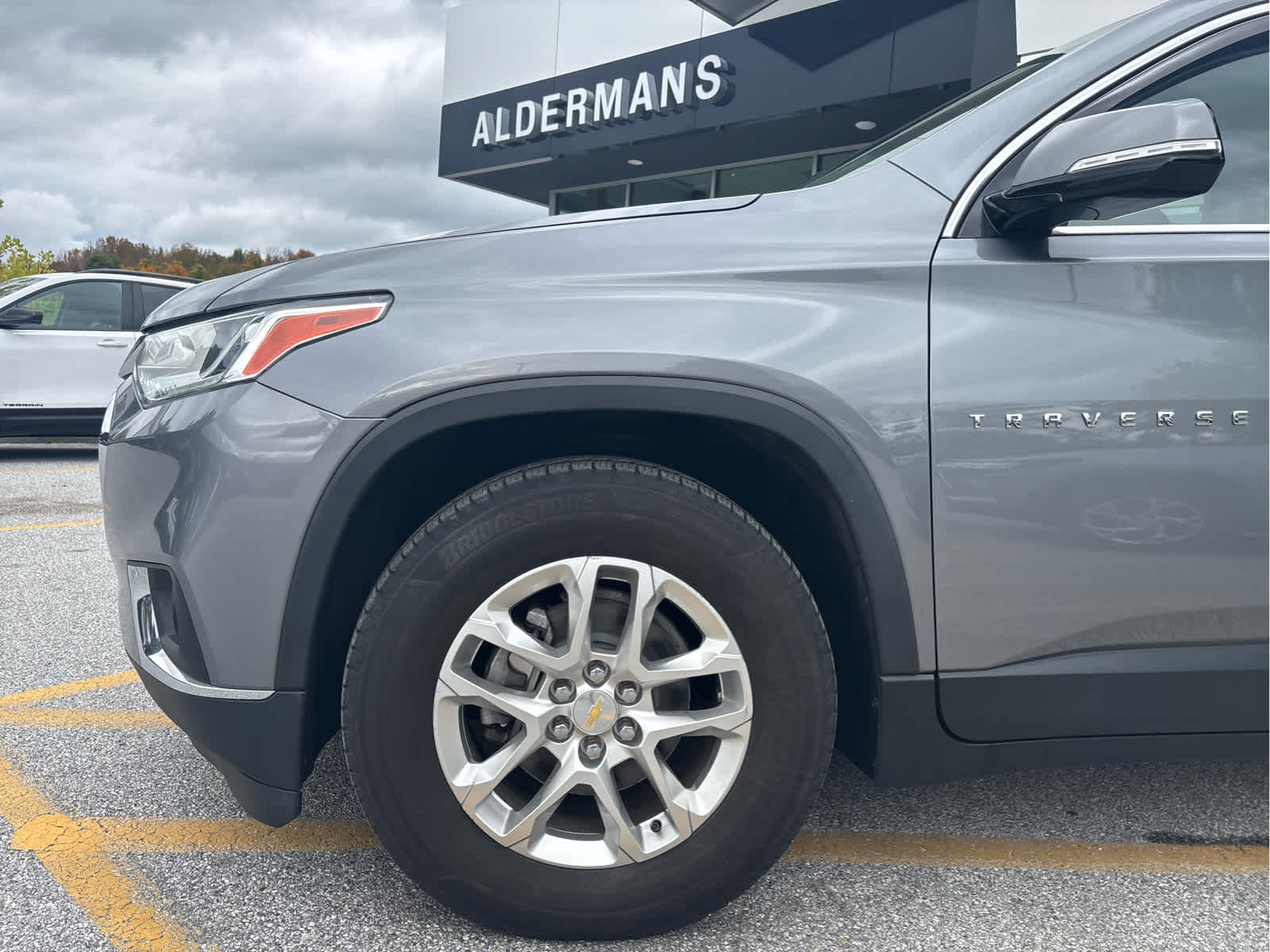 2019 Chevrolet Traverse 1LT - Photo 30