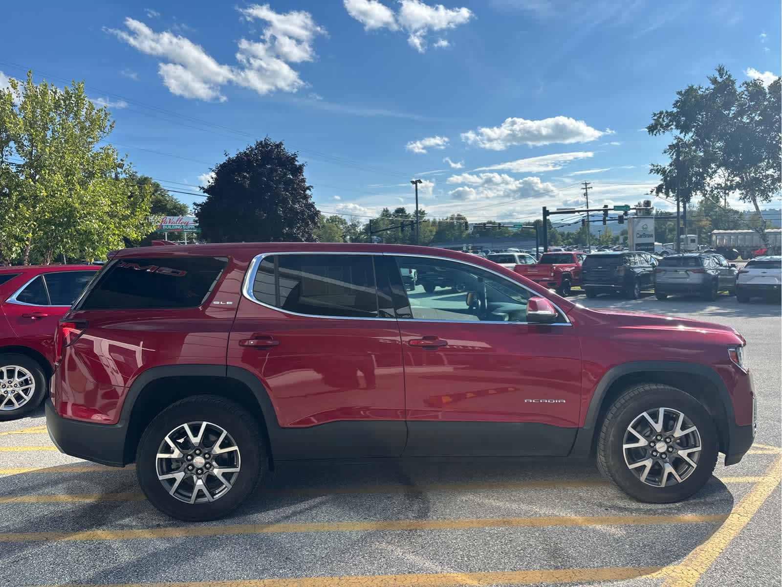 2020 GMC Acadia SLE - Photo 8