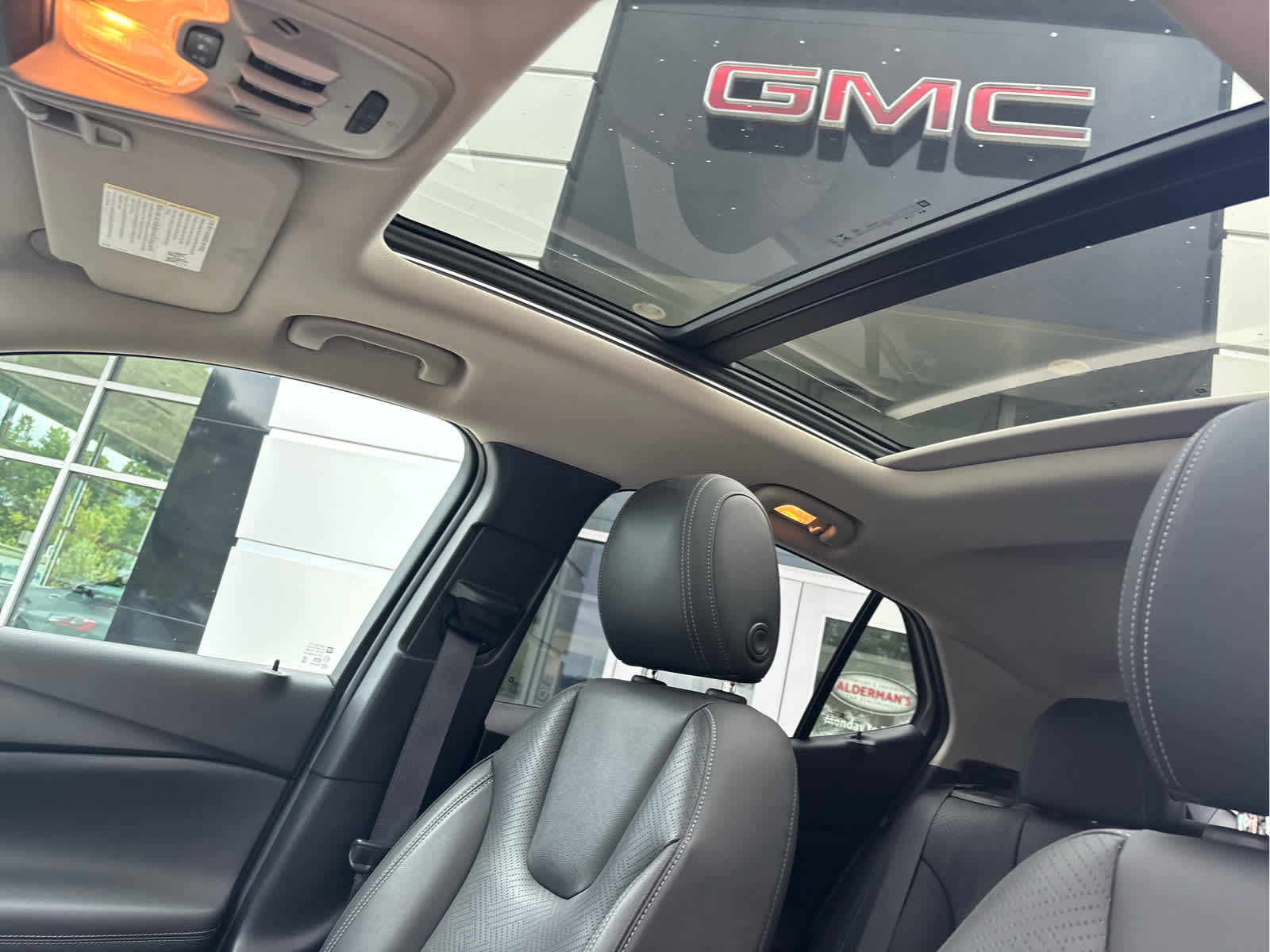 2023 Buick Encore GX Essence - Photo 11