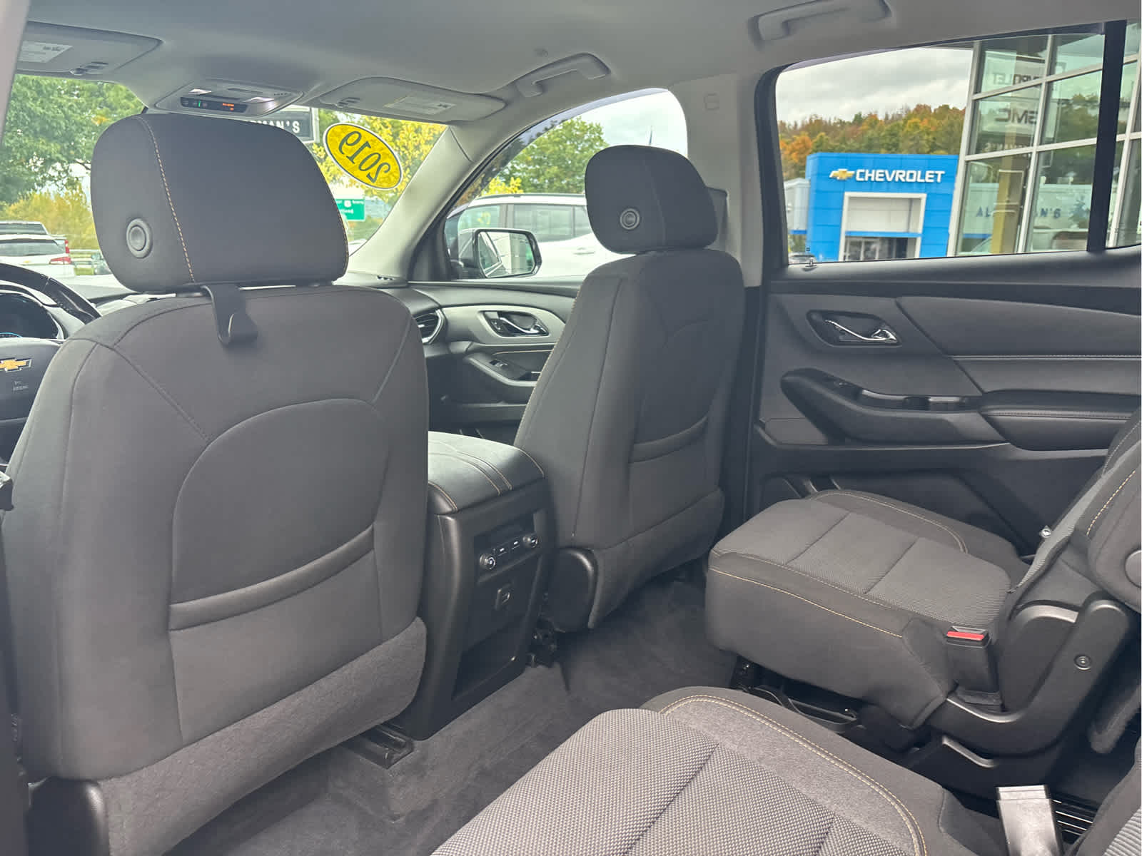 2019 Chevrolet Traverse 1LT - Photo 21