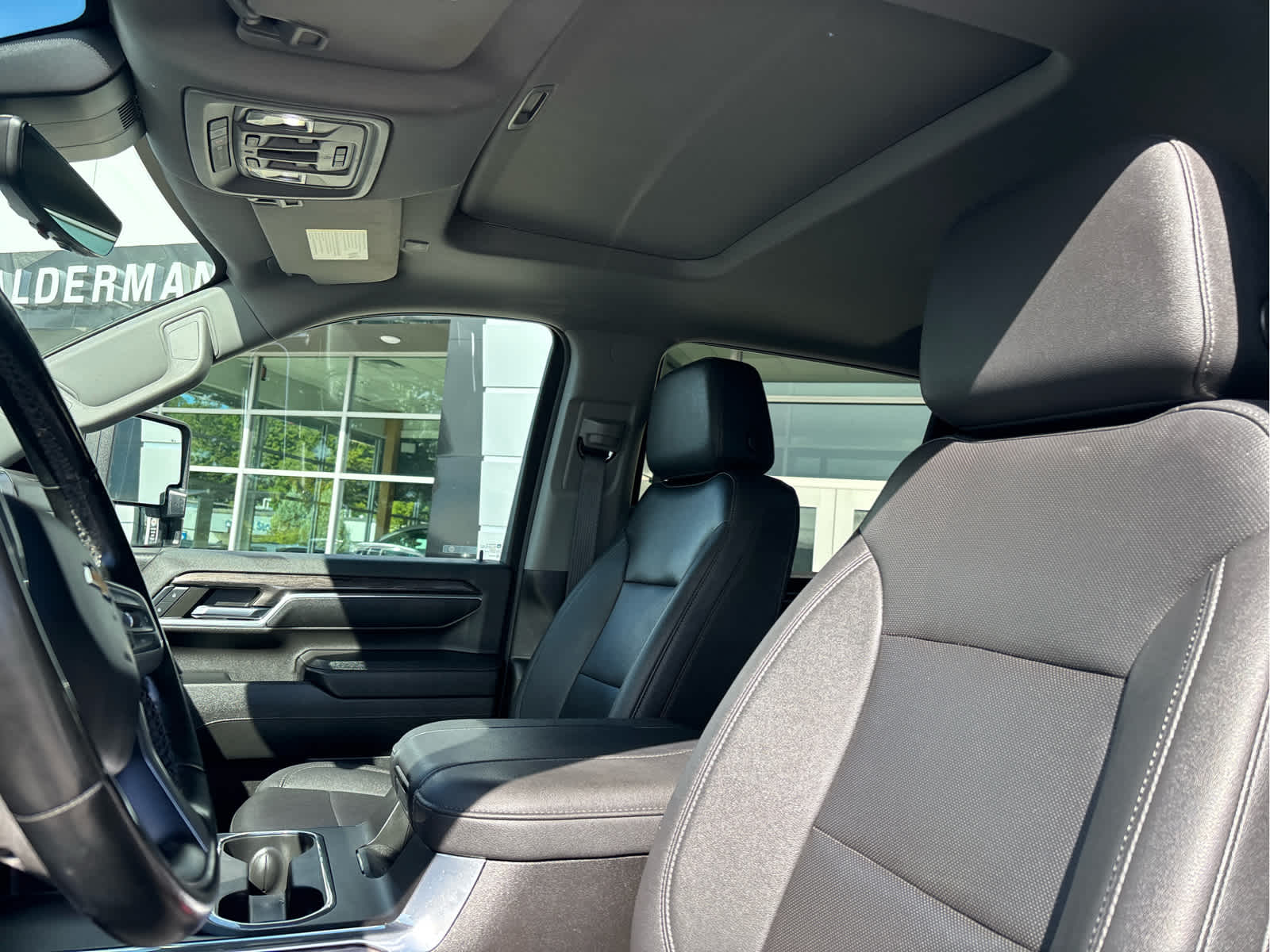 2024 Chevrolet Silverado 3500HD LTZ - Photo 11