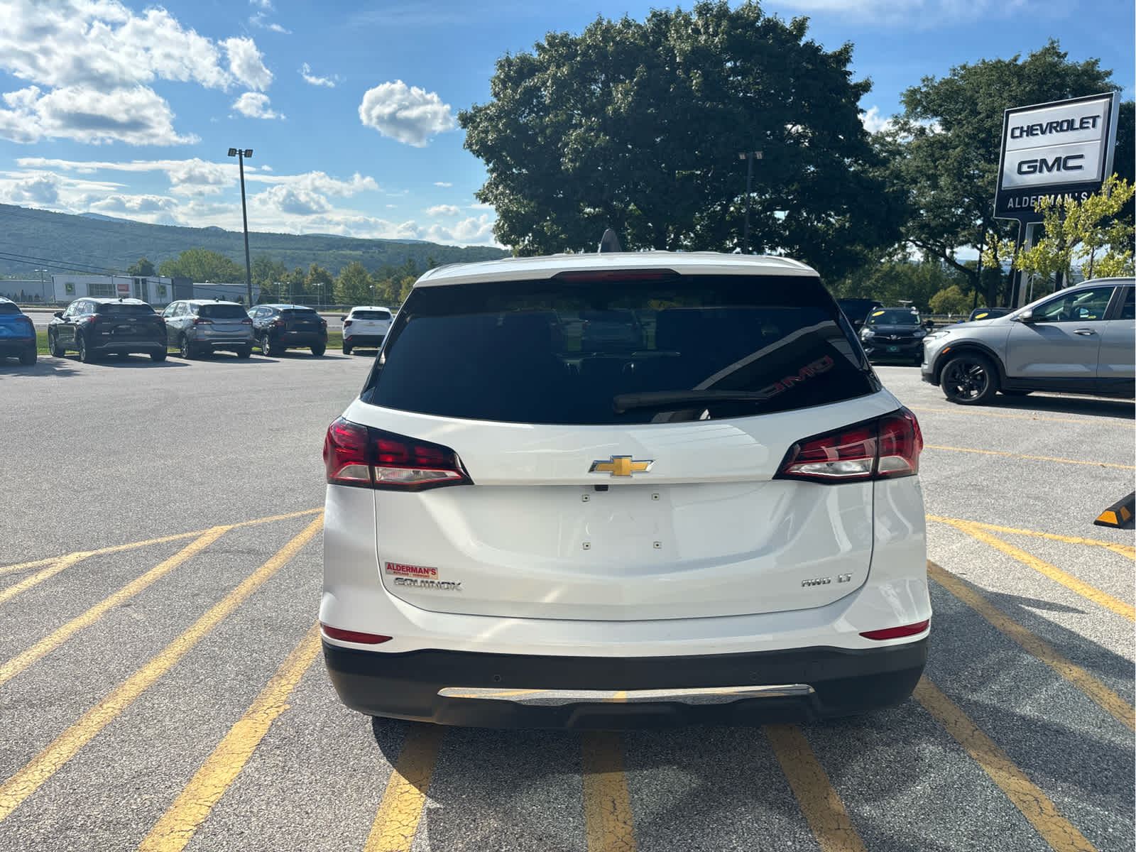 2024 Chevrolet Equinox LT - Photo 6