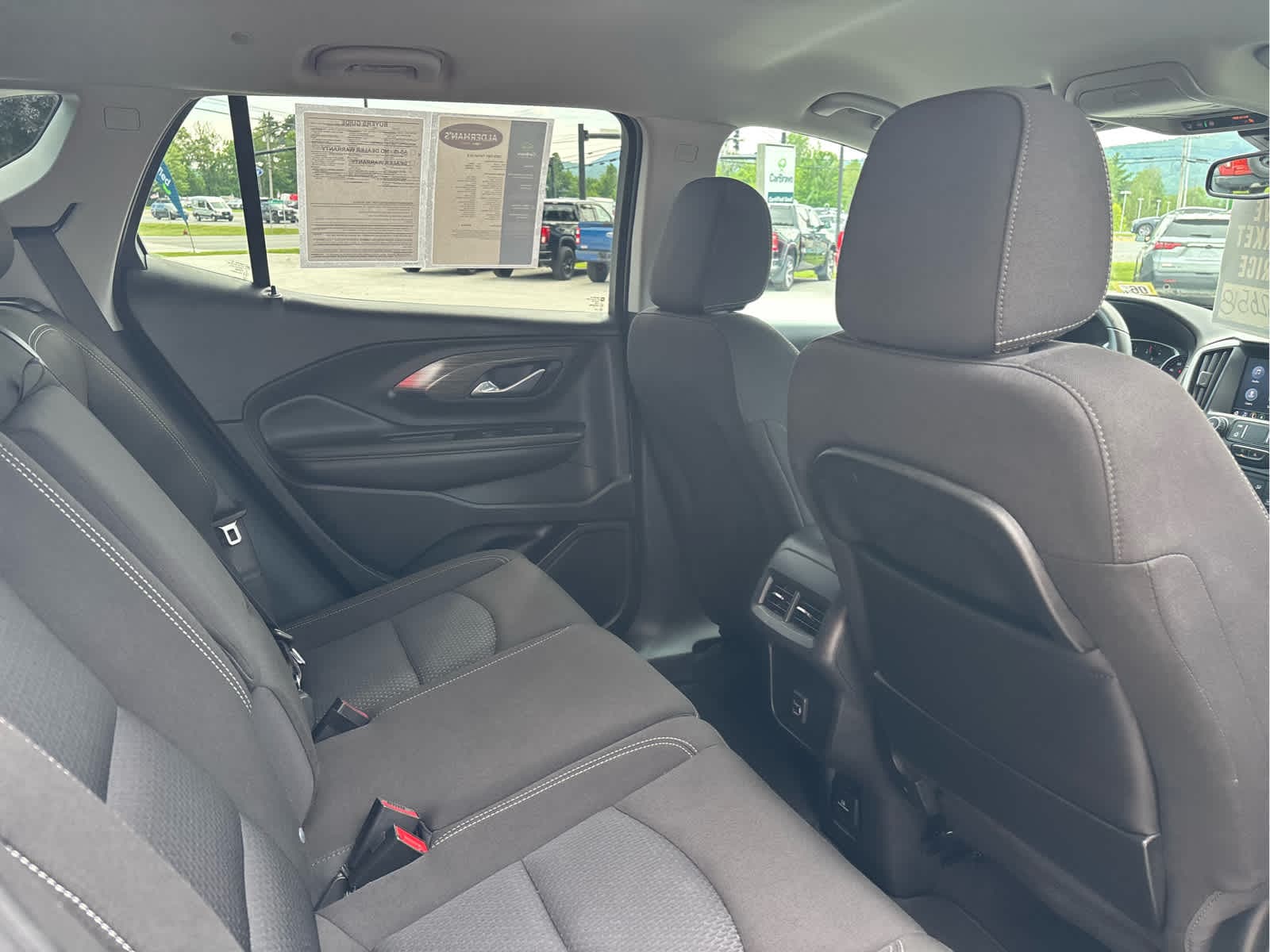 2023 GMC Terrain SLE - Photo 23