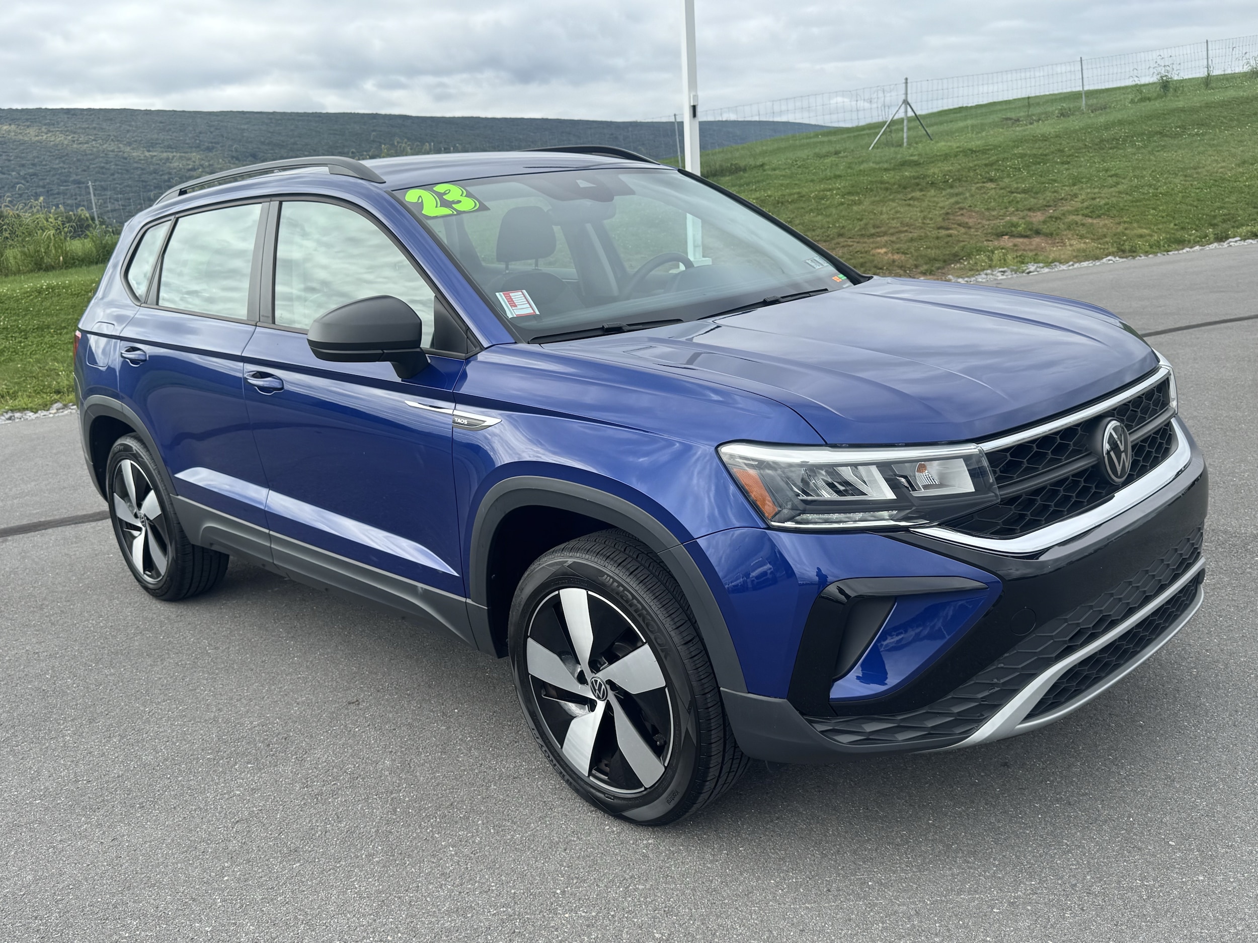 2023 Volkswagen Taos