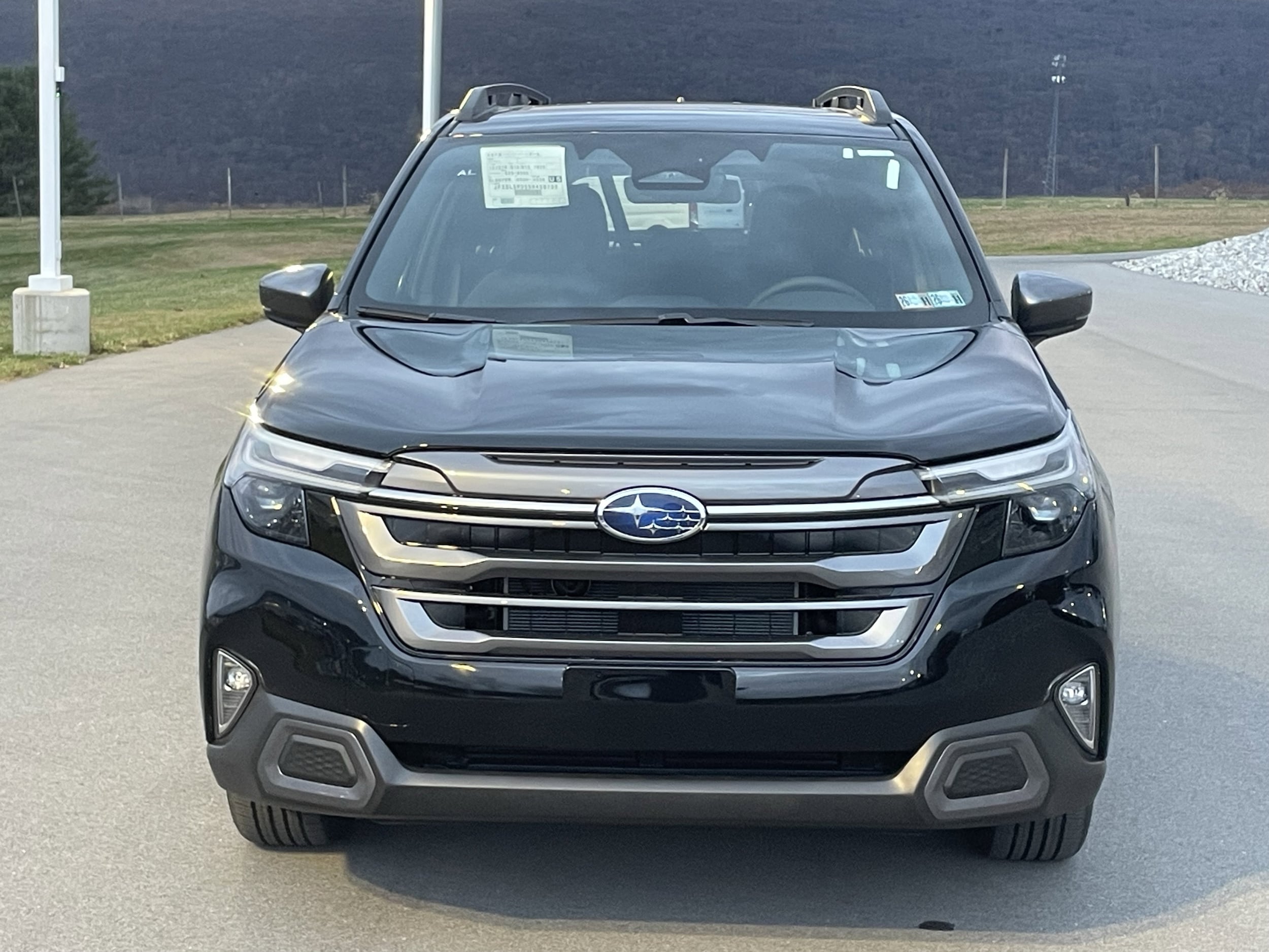 2025 Subaru Forester Limited - Photo 6