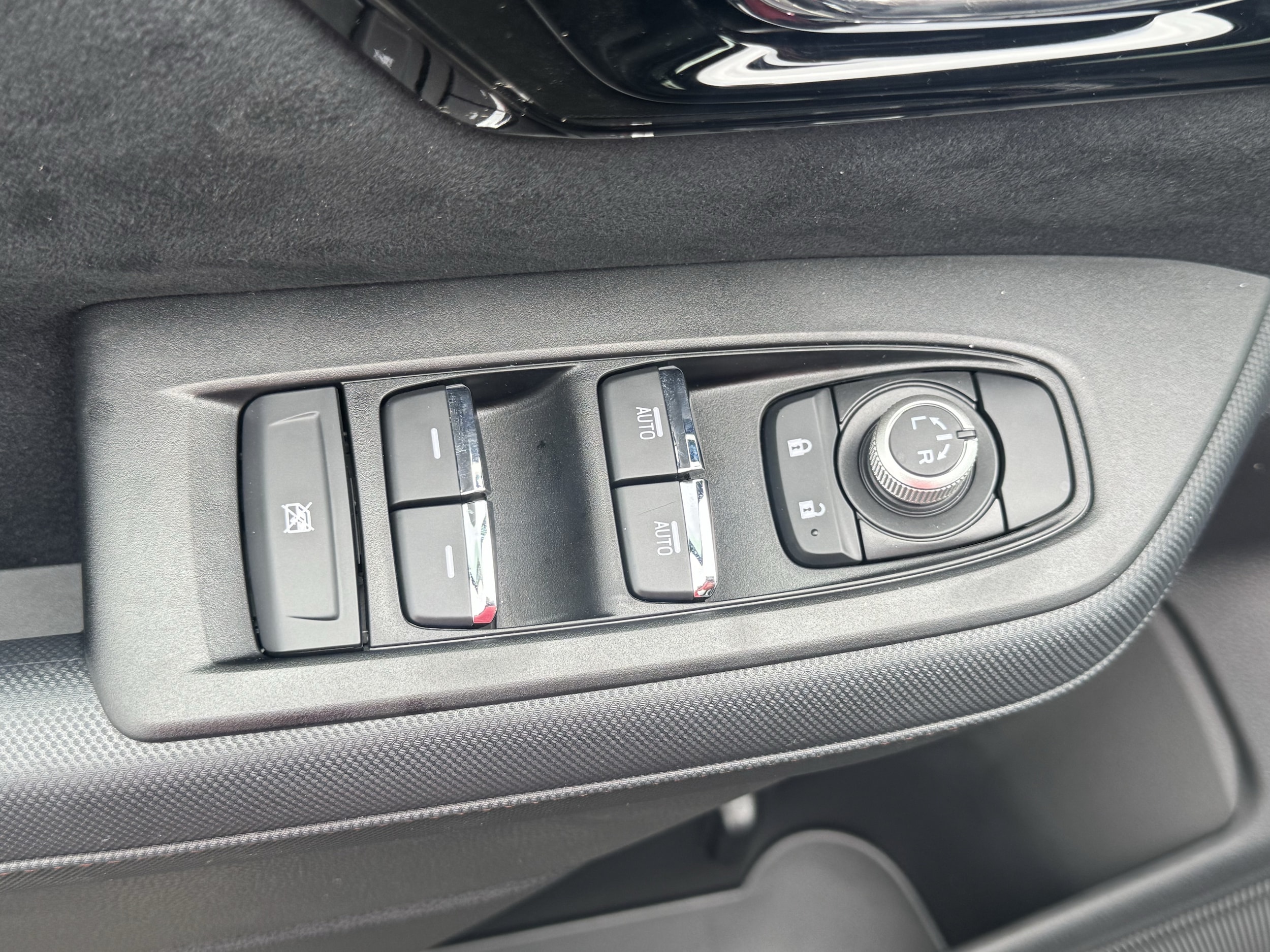 2026 Subaru Forester Touring - Photo 16
