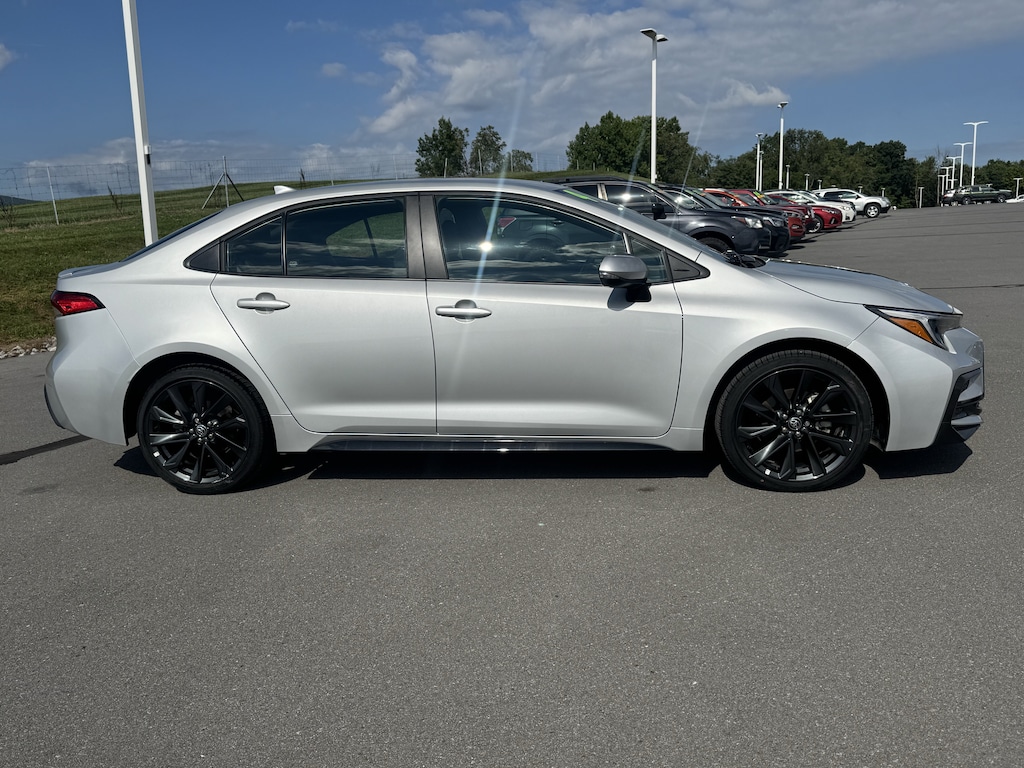 Used 2024 Toyota Corolla SE Sedan