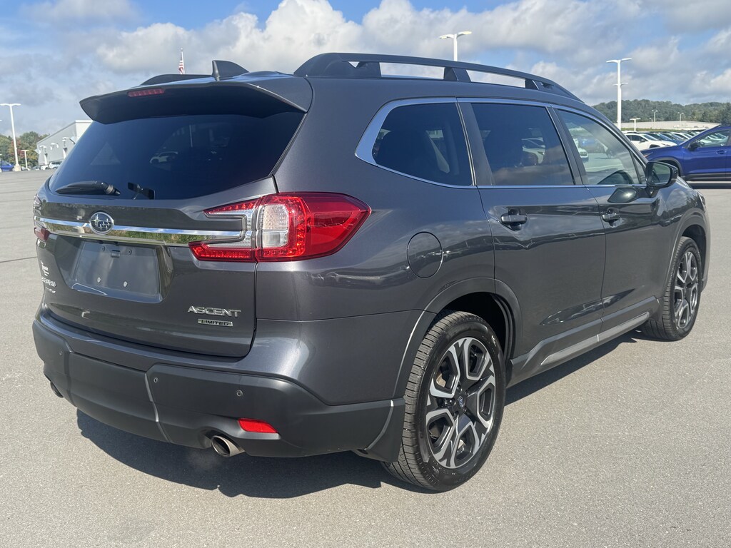 Used 2025 Subaru Ascent Limited 7-Passenger SUV