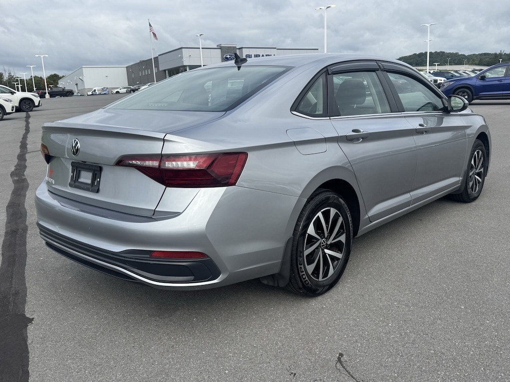 Used 2024 Volkswagen Jetta S S Auto