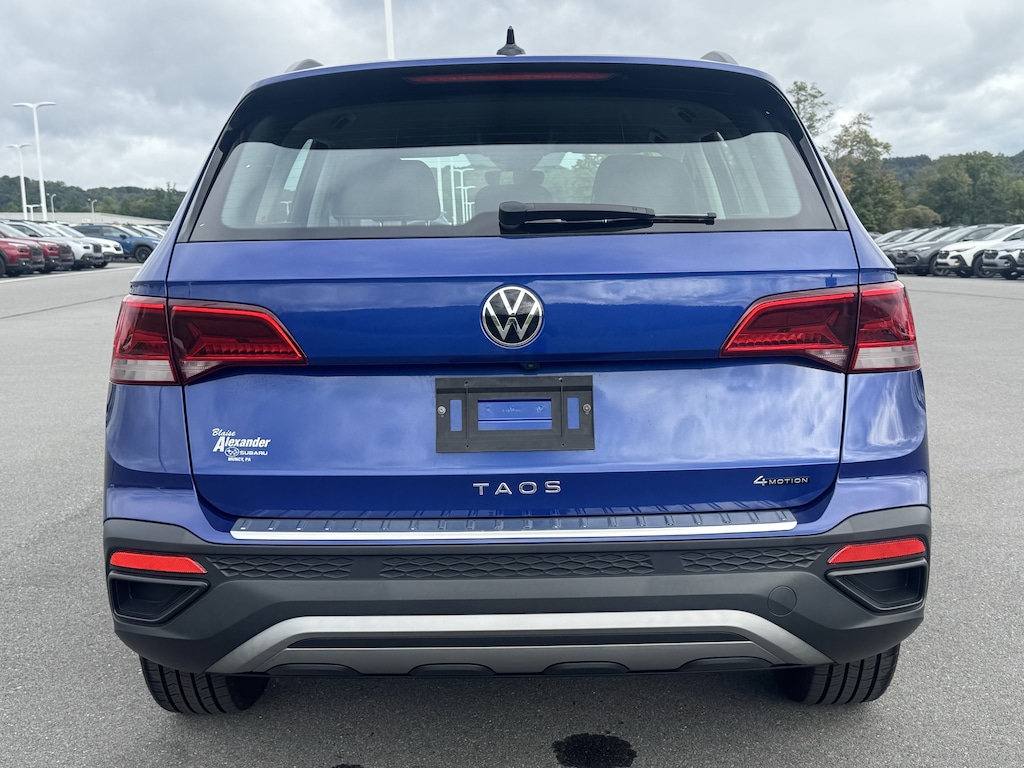 Used 2023 Volkswagen Taos S S 4MOTION