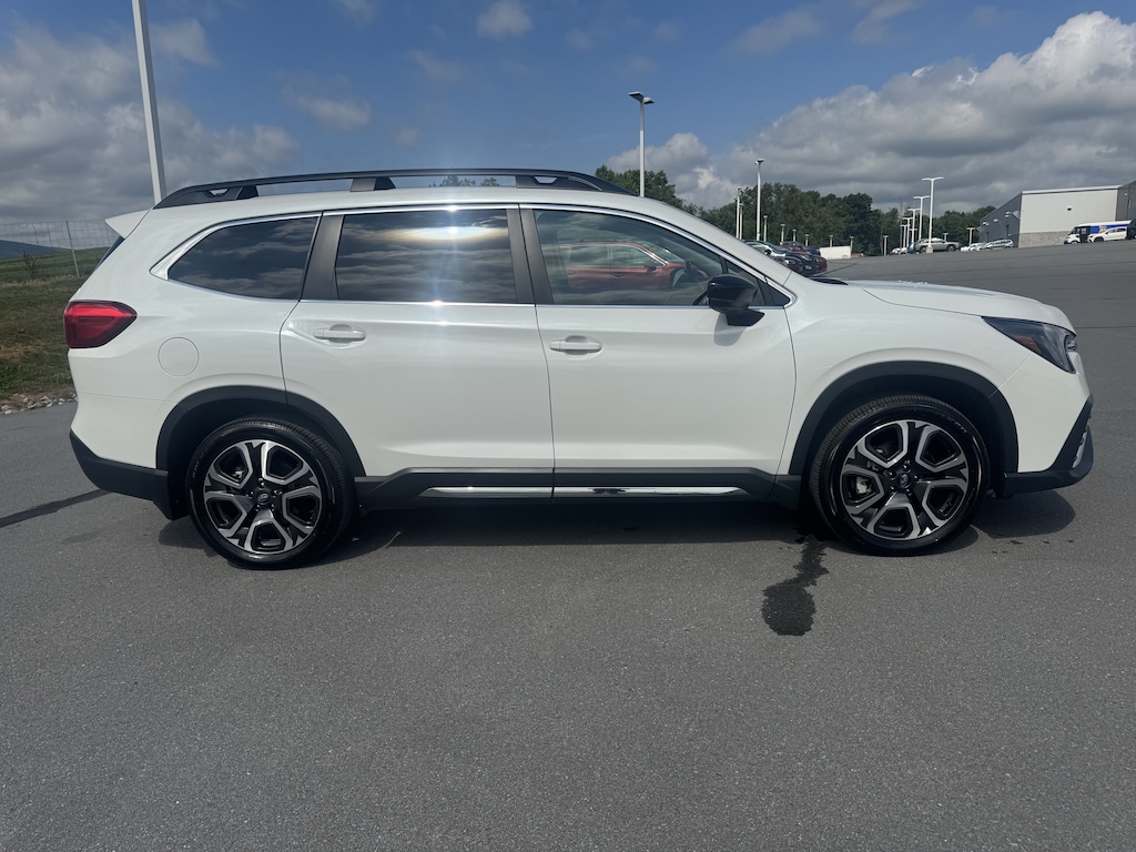 Used 2026 Subaru Ascent Limited 7-Passenger SUV