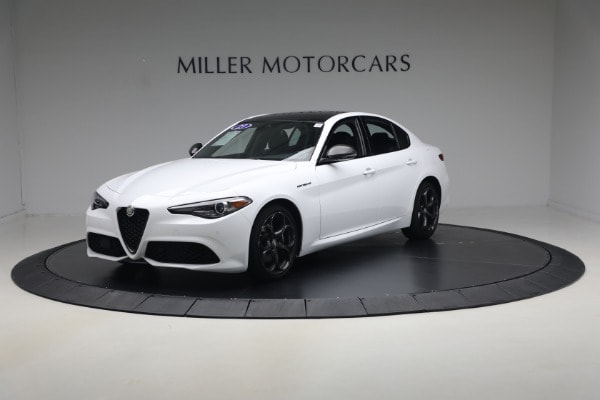 2023 Alfa Romeo Giulia Estrema