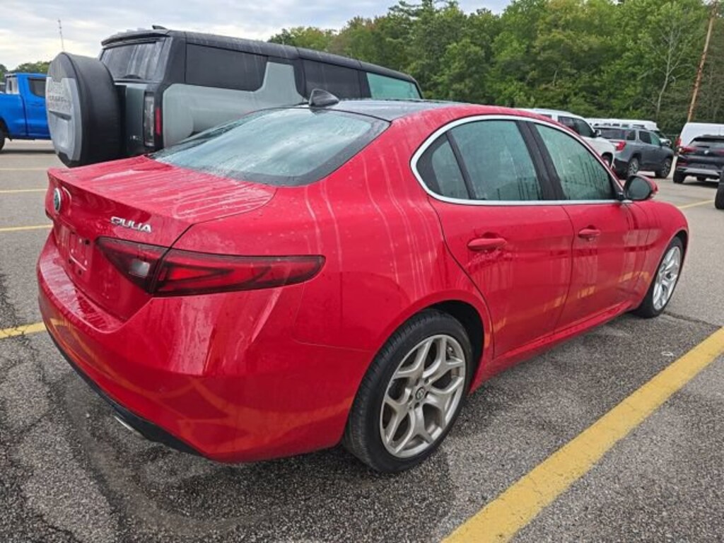 Used 2021 Alfa Romeo Giulia Ti Sedan
