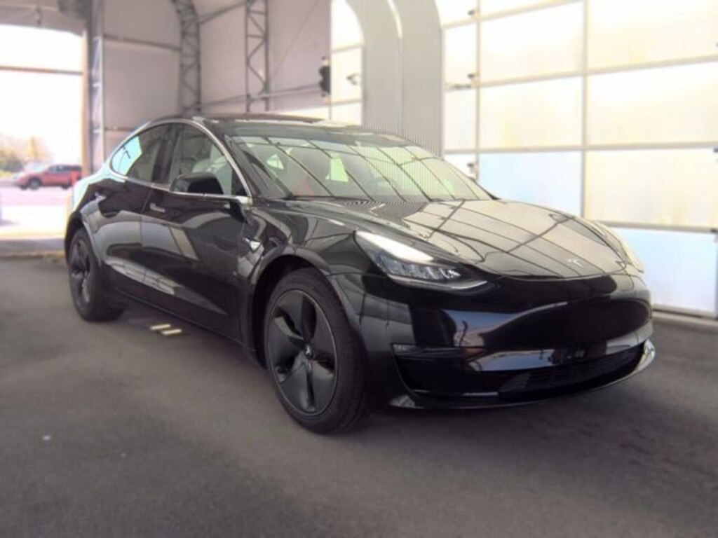 Used 2019 Tesla Model 3 Standard Range Plus Sedan