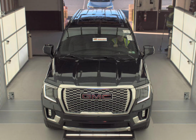 Used 2022 GMC Yukon XL Denali SUV