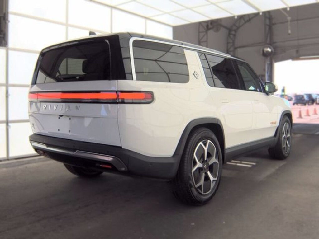 Used 2024 Rivian R1S Adventure Quad Motor Large Pack SUV