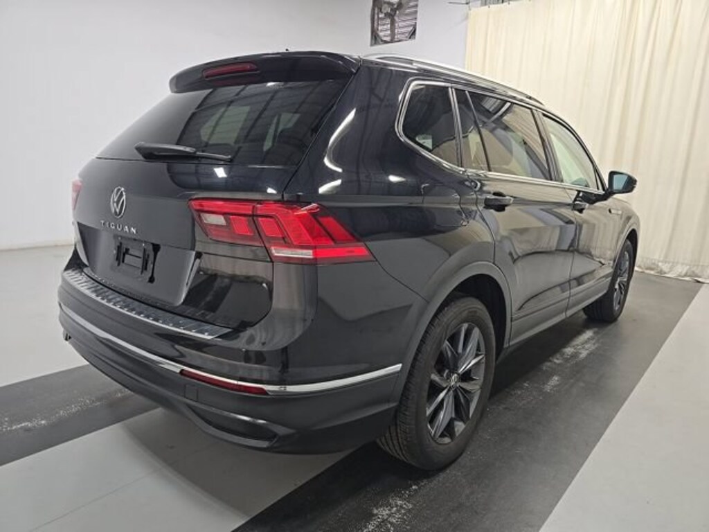 Used 2023 Volkswagen Tiguan 2.0T SE SUV