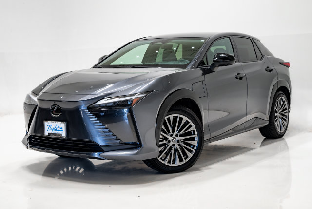 2023 Lexus RZ Luxury