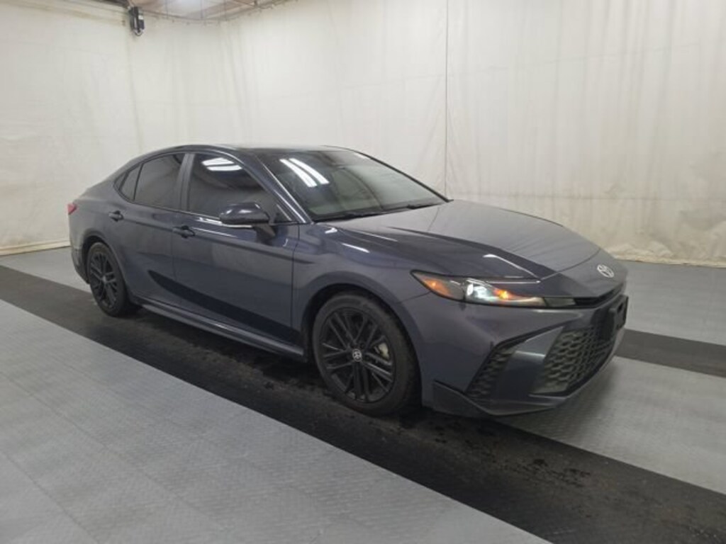 Used 2026 Toyota Camry SE Sedan