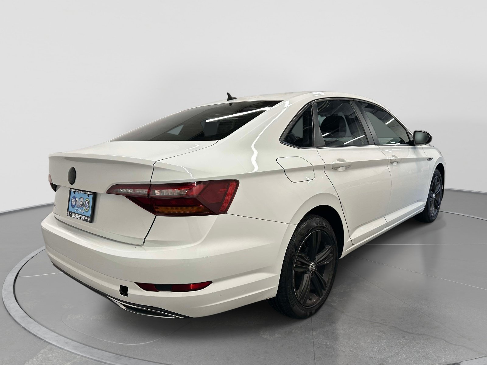 Used 2019 Volkswagen Jetta R-Line with VIN 3VWC57BUXKM042759 for sale in Westbury, NY