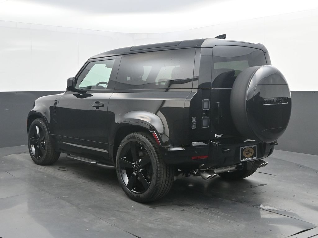 New 2026 Land Rover Defender 90 XV8 525PS SUV