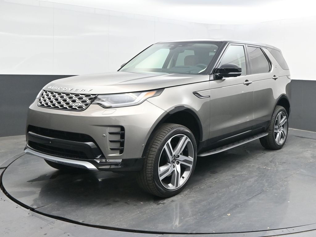 Certified 2025 Land Rover Discovery P360 Metropolitan Edition SUV