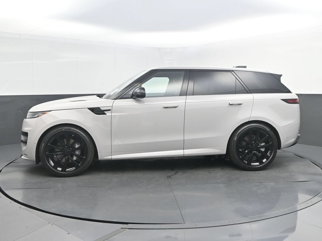 New 2026 Land Rover Range Rover Sport Dynamic SE SUV