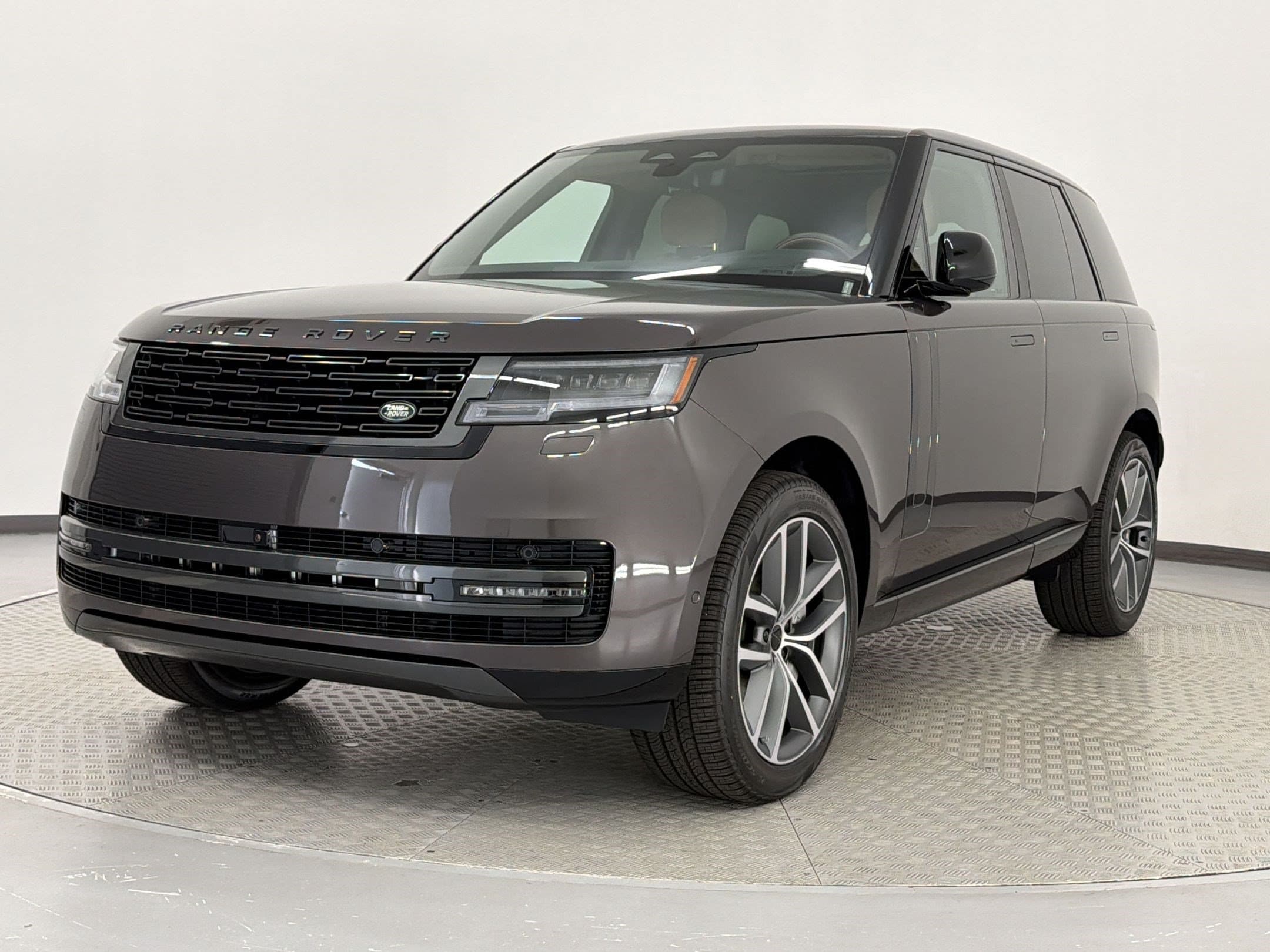 2026 Land Rover Range Rover SE