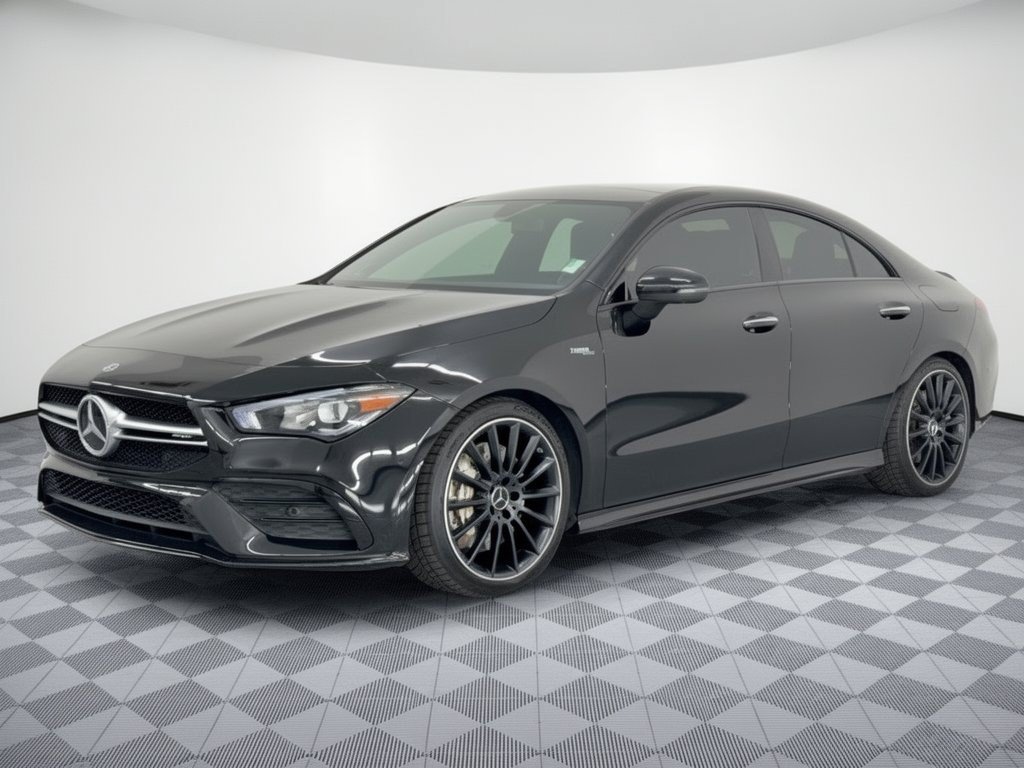  Mercedes-Benz CLA