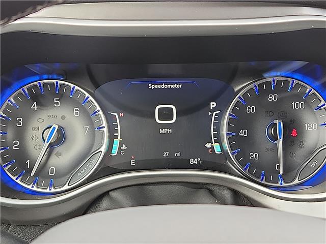 2026 Chrysler Pacifica Select - Photo 18