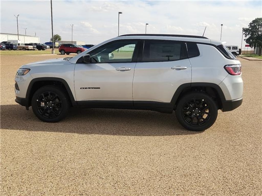 New 2026 Jeep Compass LATITUDE ALTITUDE 4X4 Sport Utility