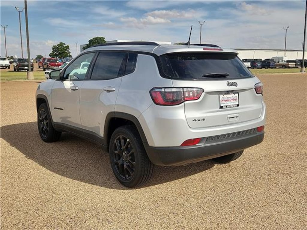 New 2026 Jeep Compass LATITUDE ALTITUDE 4X4 Sport Utility