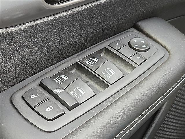 2026 Chrysler Pacifica Select - Photo 15