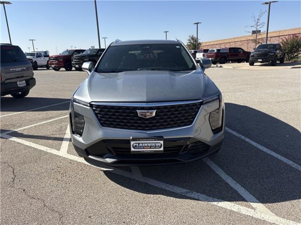 Used 2024 Cadillac XT4 Premium Luxury Front-Wheel Drive