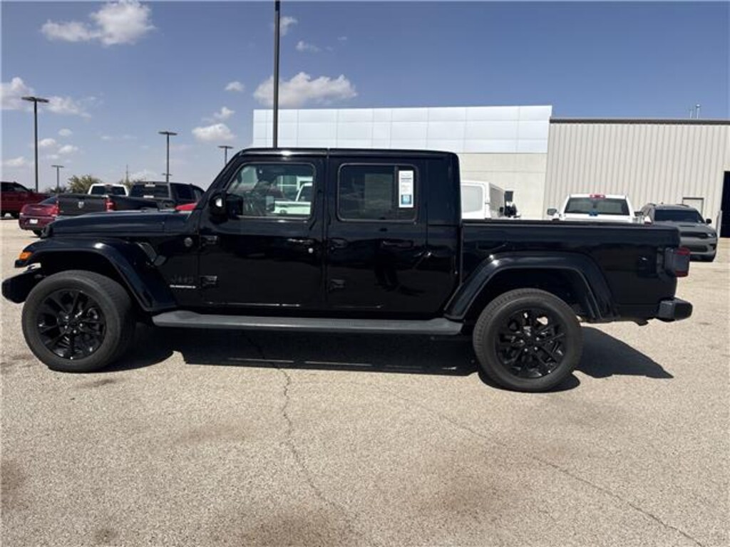 Used 2023 Jeep Gladiator High Altitude 4x4 Crew Cab 5 ft. box