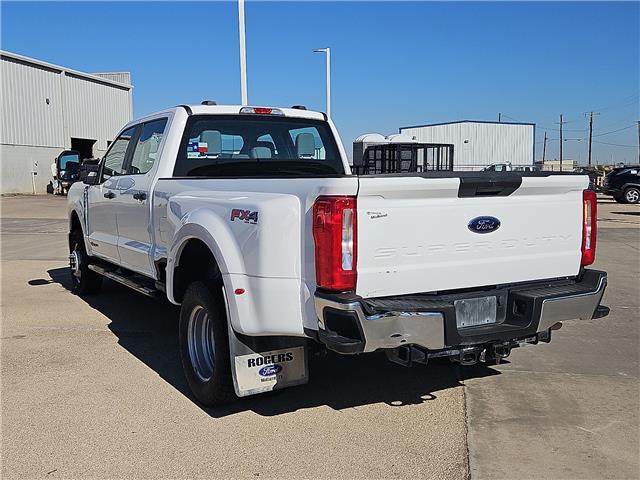 Used 2025 Ford F-350 XLT 4x4 Crew Cab 8 ft. box 176 in. WB DRW Sedan