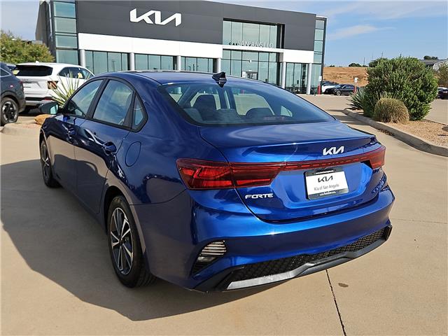 Used 2024 KIA Forte LXS (IVT) Sedan