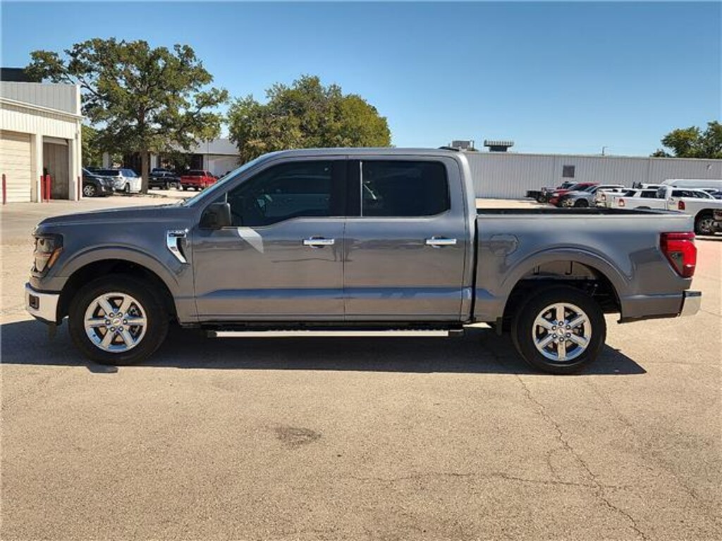 Used 2025 Ford F-150 XLT 4x2 SuperCrew Cab 5.5 ft. box 145 in. WB