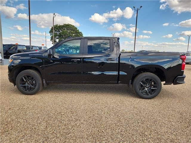 2026 Chevrolet Silverado 1500 Custom - Photo 2