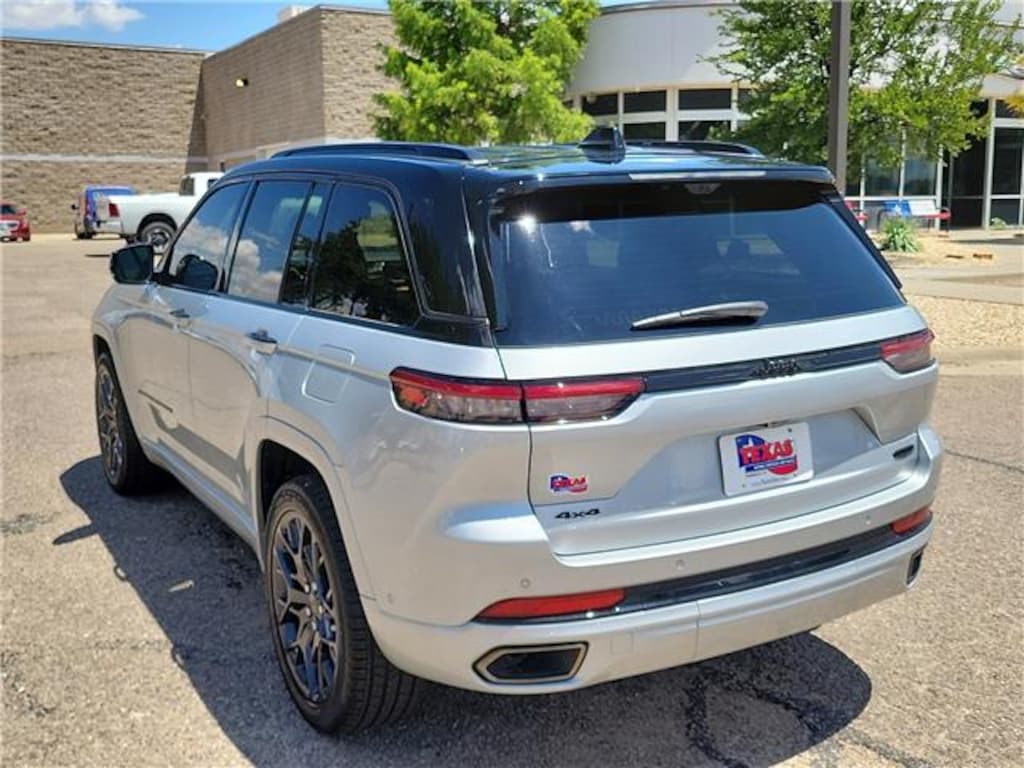 Used 2025 Jeep Grand Cherokee Summit 4x4