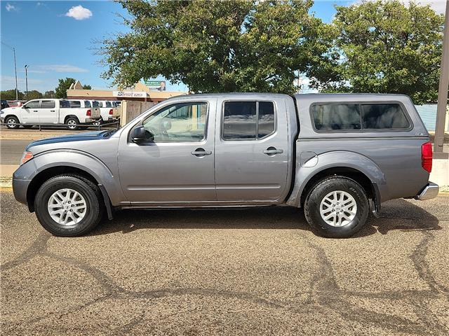 Used 2018 Nissan Frontier SV 4x4 Crew Cab 6 ft. box 139.9 in. WB