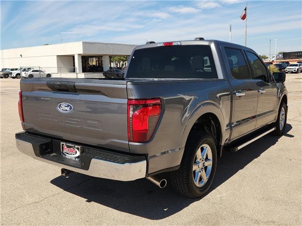 Used 2025 Ford F-150 XLT 4x2 SuperCrew Cab 5.5 ft. box 145 in. WB