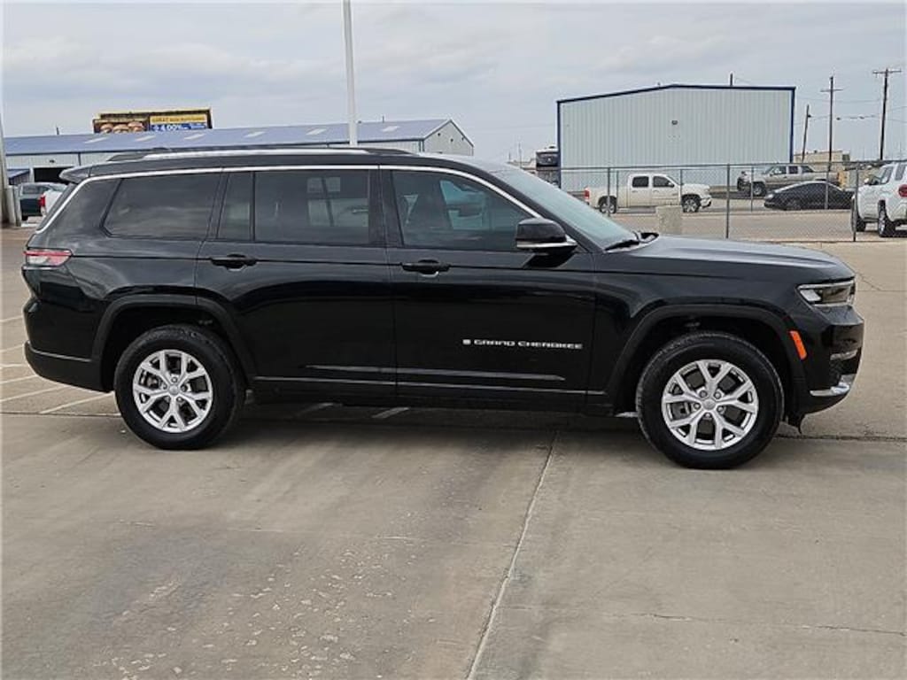 Used 2022 Jeep Grand Cherokee L Limited 4x4
