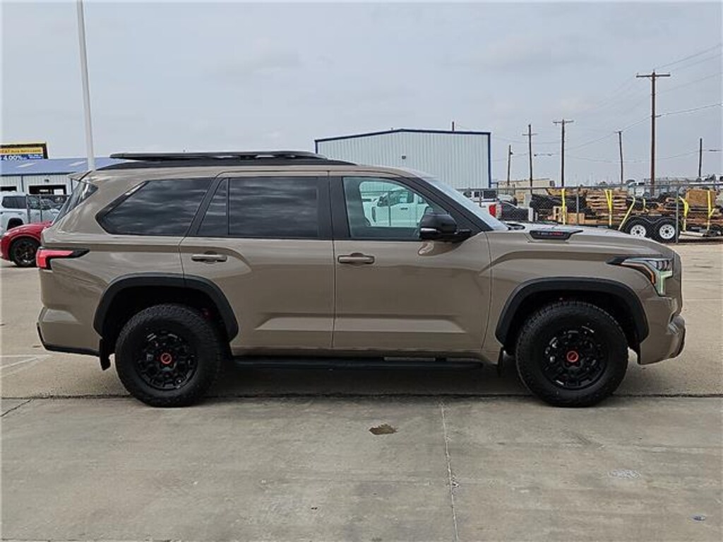 Used 2025 Toyota Sequoia TRD Pro (A10) 4x4