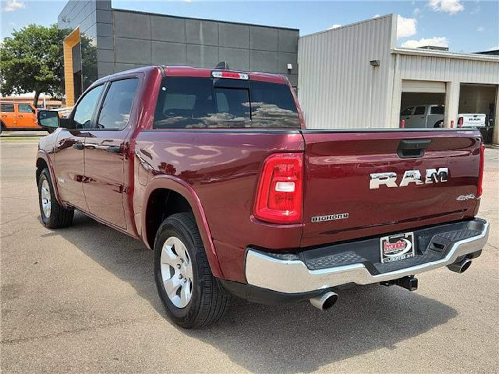 Used 2025 RAM 1500 Big Horn/Lone Star 4x4 Crew Cab 144.5 in. WB