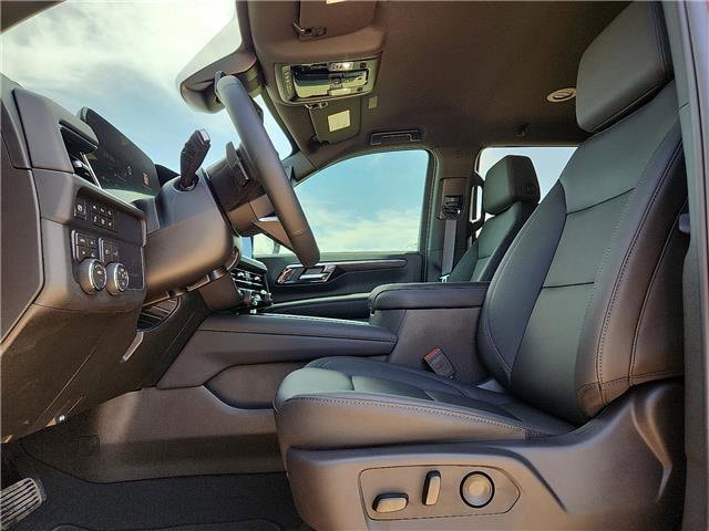 2026 Chevrolet Tahoe LT - Photo 14