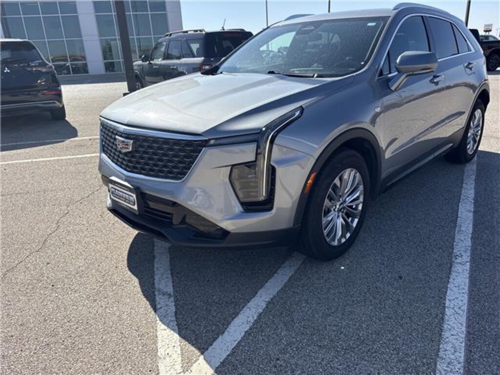 Used 2024 Cadillac XT4 Premium Luxury Front-Wheel Drive