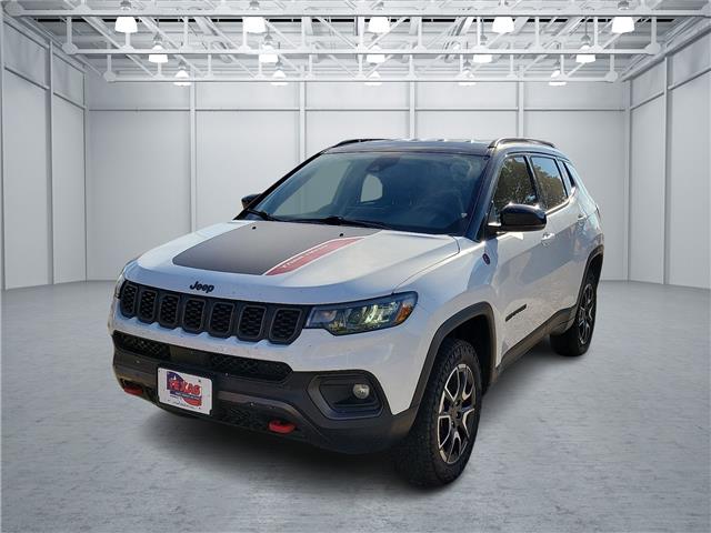Used 2025 Jeep Compass Trailhawk 4x4