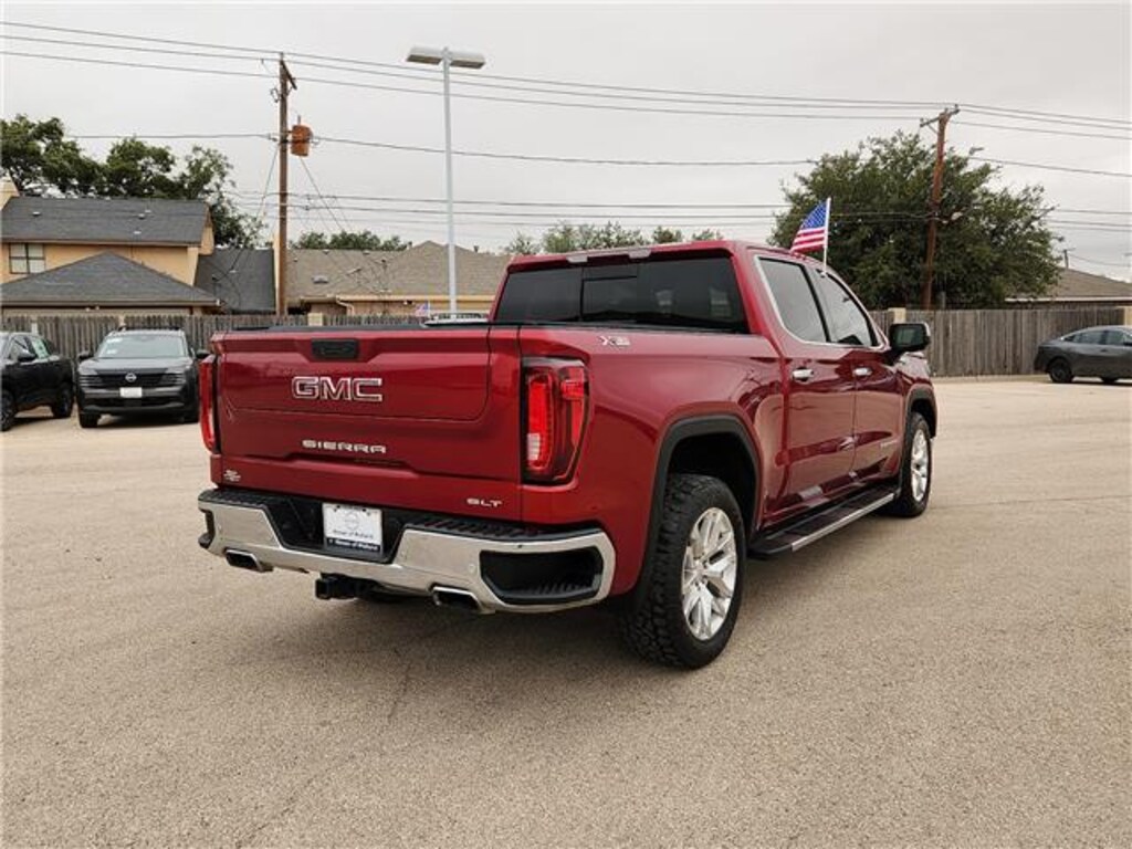 Used 2021 GMC Sierra 1500 SLT 4x4 Crew Cab 5.75 ft. box 147.4 in. WB